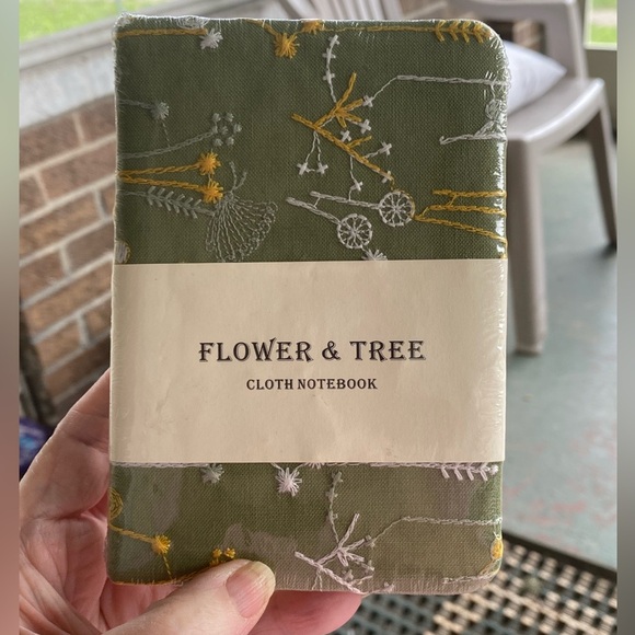 FLOWER &TREE EMBROIDERED NOTEBOOK SIZE 6x4 - Picture 3 of 6